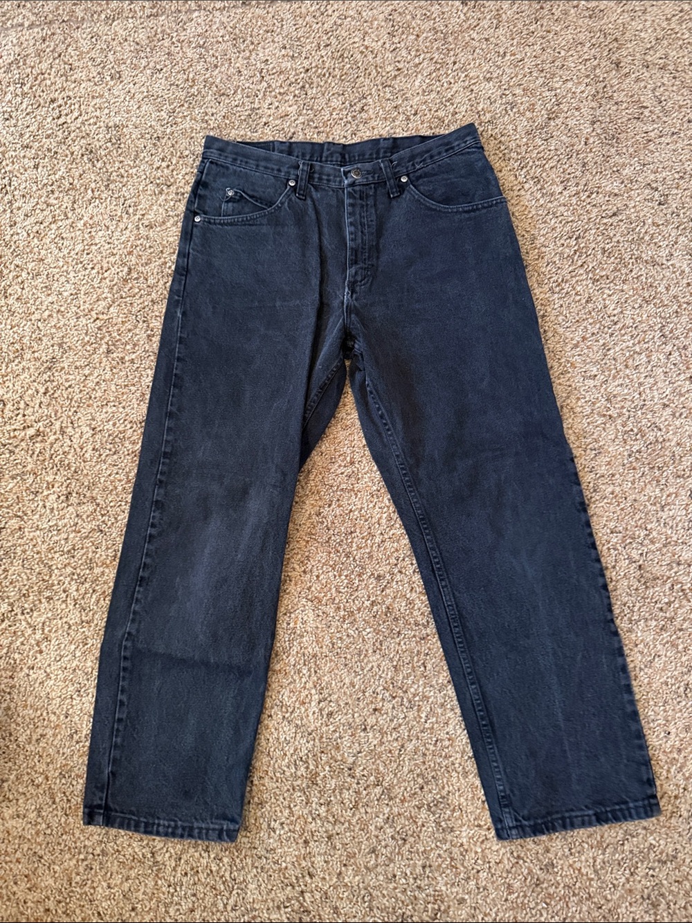 Wrangler Men's Washed Black Relaxed Jeans